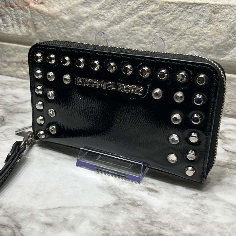 Michael Kors Studded Black Wallets for Women in EUC - Picture 2 of 13